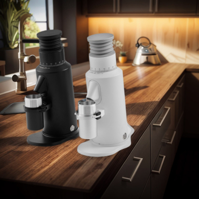 Προσαρμοσμένη τάση 64mm Flat Burr Espresso Bean Grinder 120g χωρητικότητα